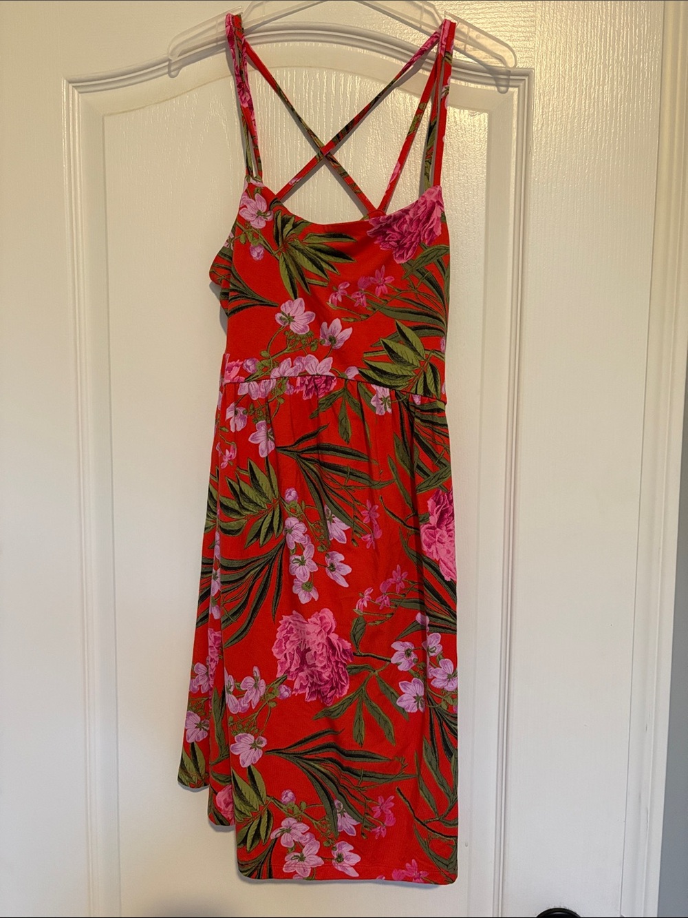 Old Navy Floral Strappy orange Dress with pockets!